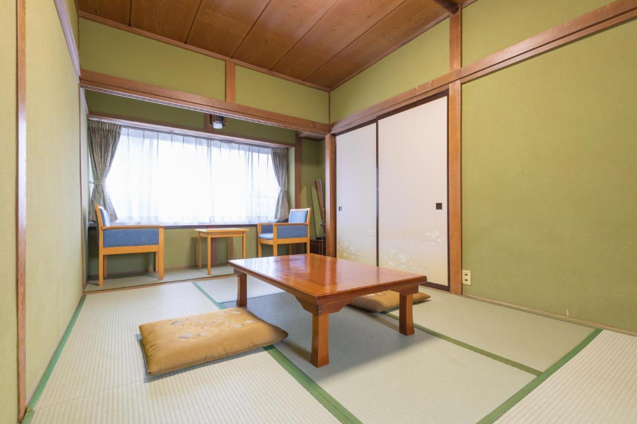 ホテル 花みずき 山中湖村 エクステリア 写真